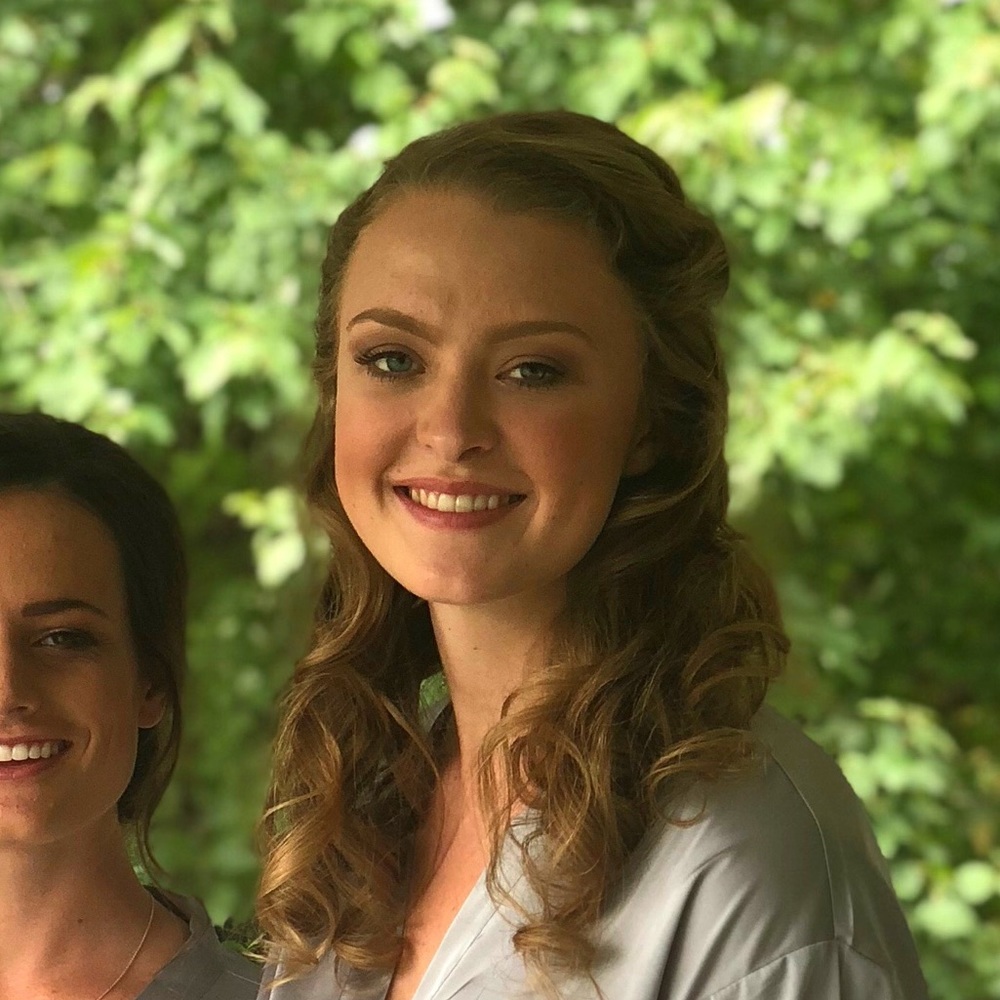 Meet your Posher, Alyssa